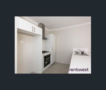 Stylish Home with Easy Care Living - Photo 4