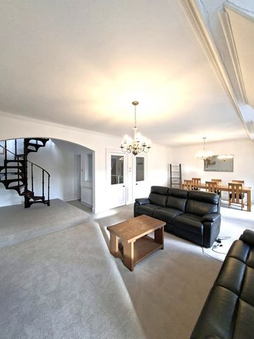 TFF, 5 Queens Gardens, AB15 4YD, Aberdeen - Photo 2