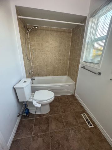 For Lease - 61 Hartrick Place, Whitby, Ontario - Photo 2