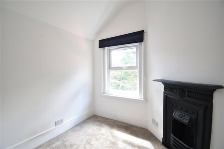 4 bedroom house to rent - Photo 3