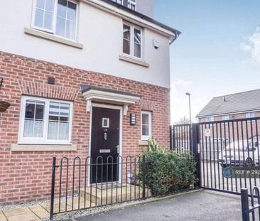 3 bedroom semi-detached house to rent - Photo 4