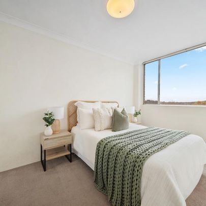 12/99 Canberra Avenue - Photo 1