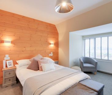 1 bedroom in a house share to rent - Photo 2