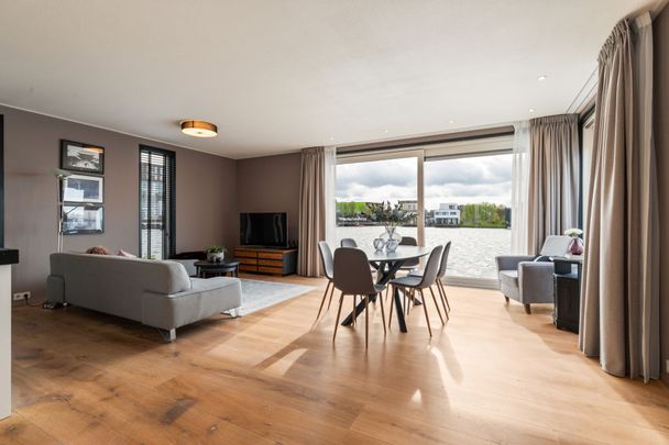 Luxurious 4-Room Water Villa in Amsterdam - Photo 1