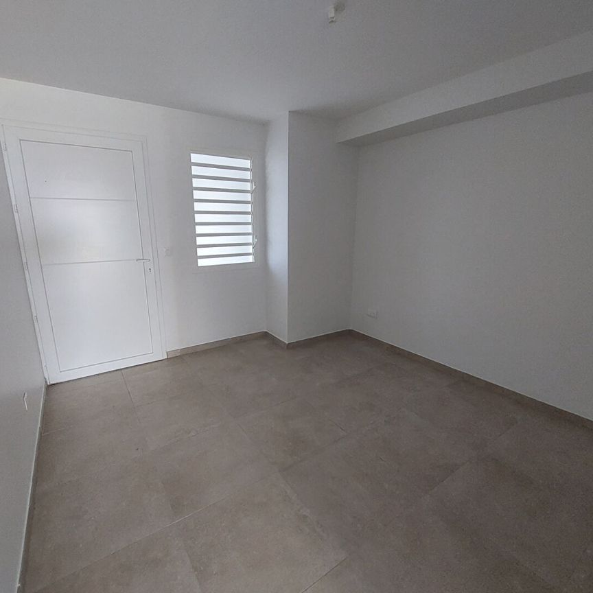 Location appartement 1 pièce, 38.33m², Le Vauclin - Photo 1