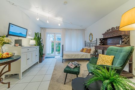 City-Residence: Kompaktes Single-Apartment mit großer Terrasse (wird geteilt mit 2 Parteien) - Photo 4