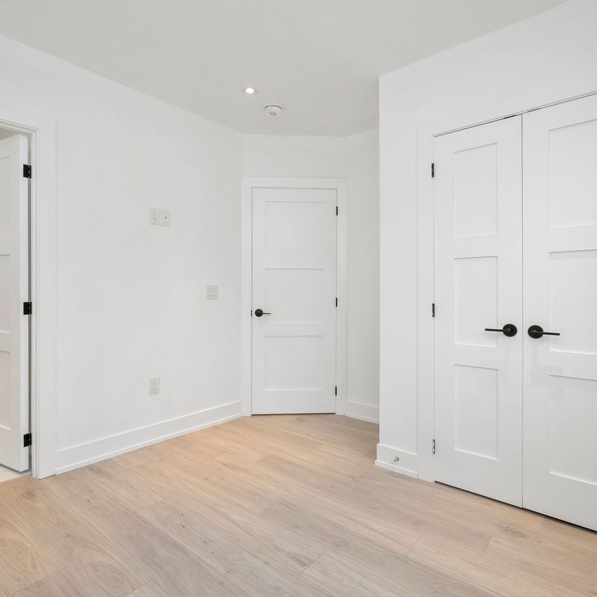 For Lease - 709 Willard Avenue Unit# Upper, Toronto, Ontario - Photo 1