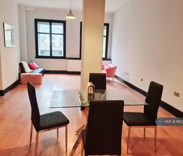 2 bedroom flat to rent - Photo 4