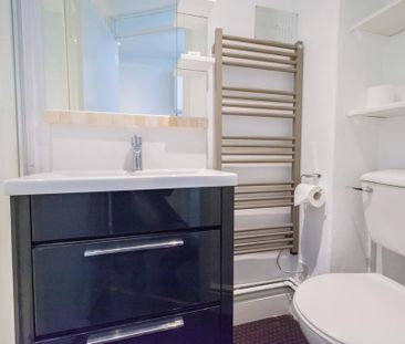 Studio to rent - Photo 6