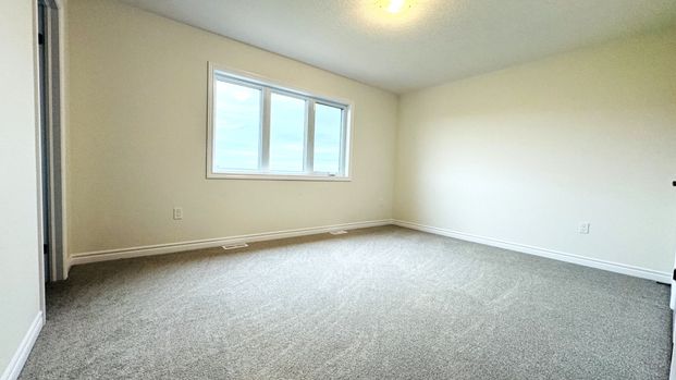 For Lease - 375 Benninger Drive, Kitchener, Ontario - Photo 1