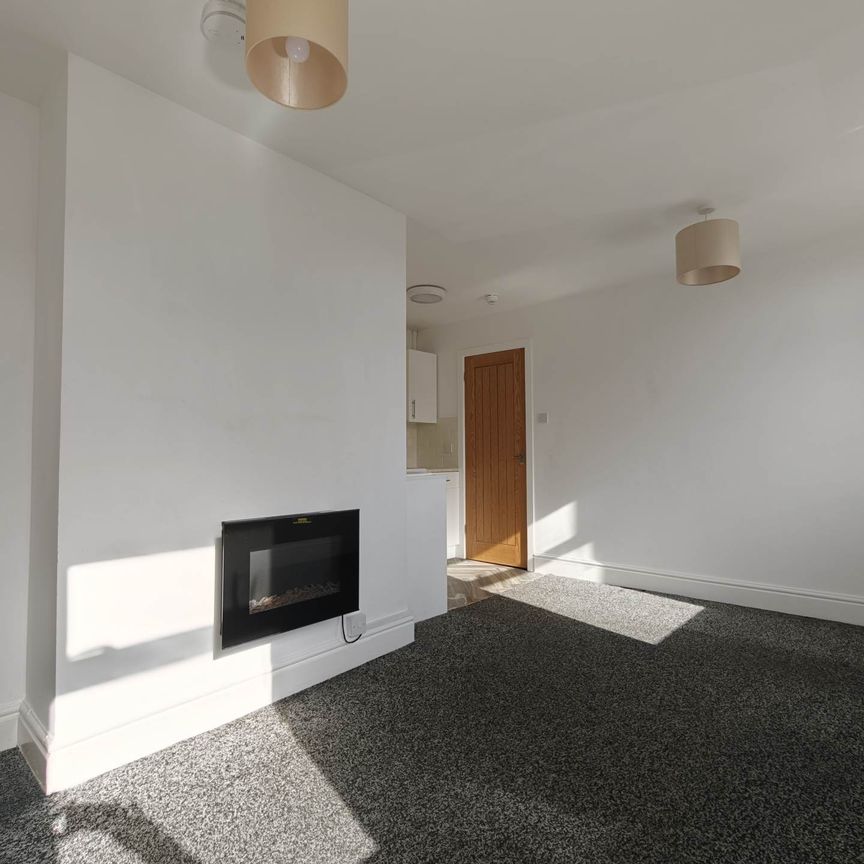 Chatsworth Avenue, Bispham - Photo 1