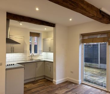 1 BED Coach House To rent - Photo 6