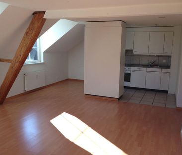 Rent a 2 ½ rooms apartment in Grenchen - Photo 1