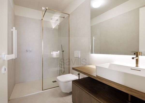 T3 totalmente remodelado na Rua Gonçalo Cristóvão - Porto