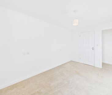 2 bedroom penthouse to rent - Photo 5