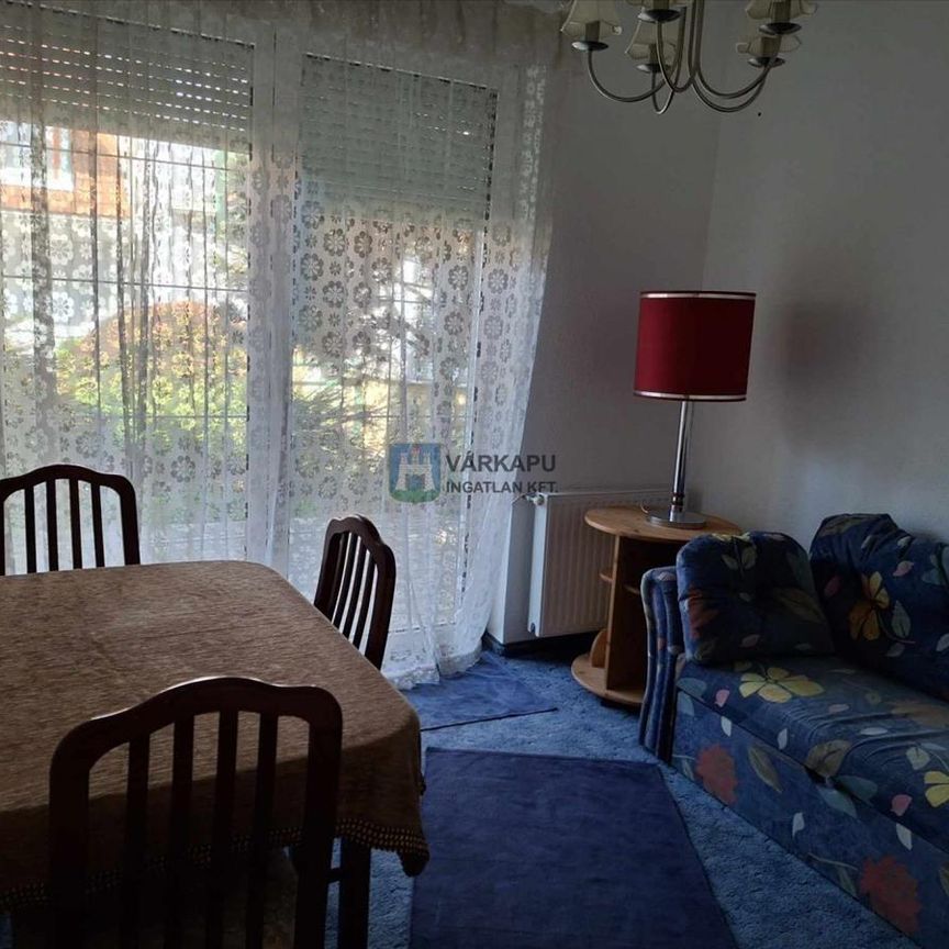Kiadó újszerű állapotú lakás - Székesfehérvár - Photo 1