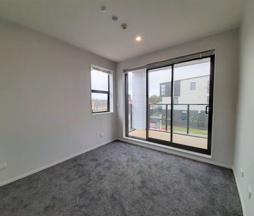 Spacious 2 bedrooms Apartment - Photo 4