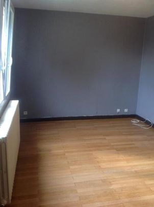 Location Maison 3 pièces 63m² DECINES CHARPIEU 69150 - Photo 1
