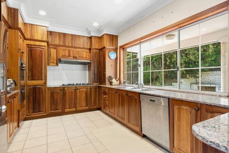 95 Haigh Avenue, Belrose, NSW 2085 - Photo 2