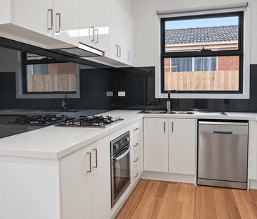 Boutique Townhouse - Photo 3