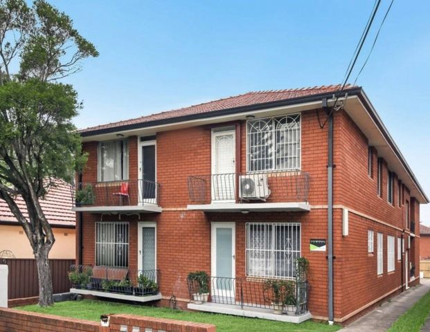 Modern Two bedroom apartment - Photo 1