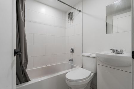 630 18e Avenue, #B - Photo 3