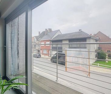 Gezellig appartement met 2 slaapkamers en een staanplaats - Photo 1