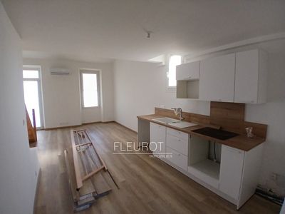 Location Appartement 2 pièces 38m² LA CIOTAT 13600 - Photo 3