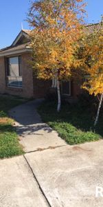 Family Home - Windradyne - Available 08/12/2025 - Photo 4