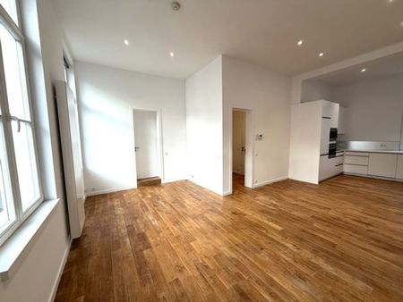 Appartement te huur - Foto 2
