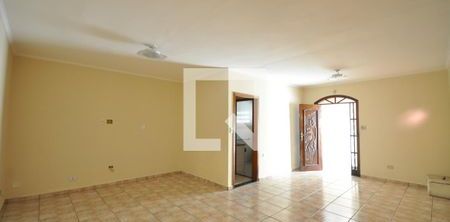 Casa para alugar com 360m², 4 quartos e sem vaga - Foto 2