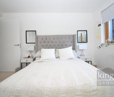 2 bedroom maisonette to rent - Photo 4