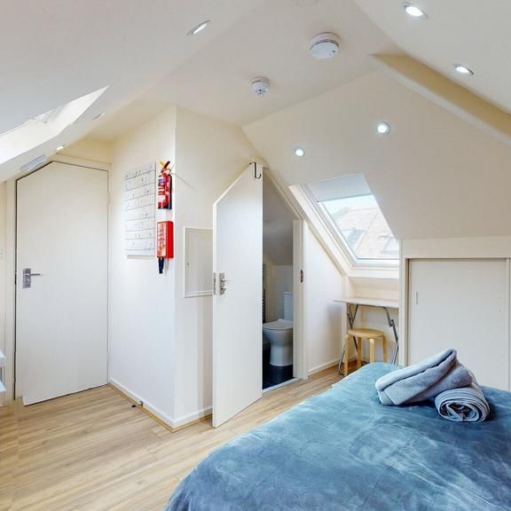 Studio to rent - Photo 1