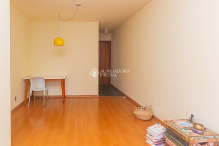 Apartamento com 3 quartos e 67m² para alugar em Alto Petrópolis, Porto Alegre. - Photo 2