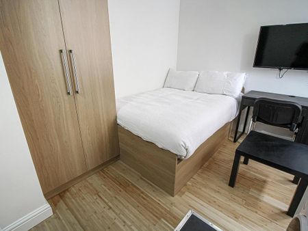 Studio to rent - Photo 5