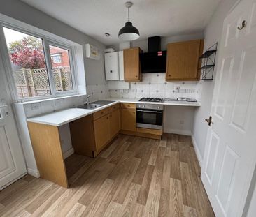 2 bedroom terraced house to rent - Photo 4