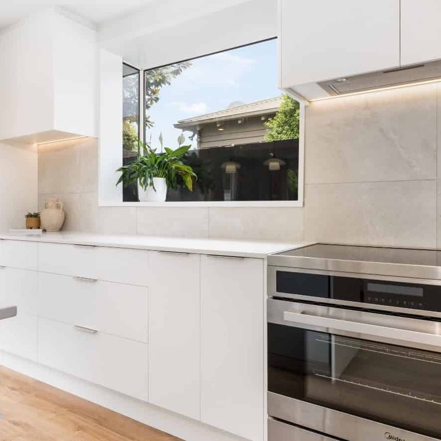 3 bedroom home - Photo 1