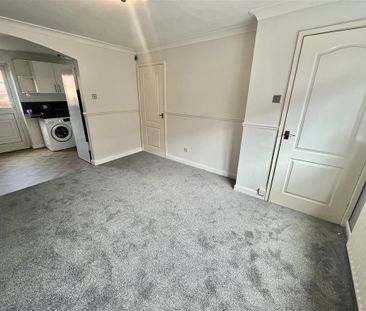 Vernon Avenue - Photo 1