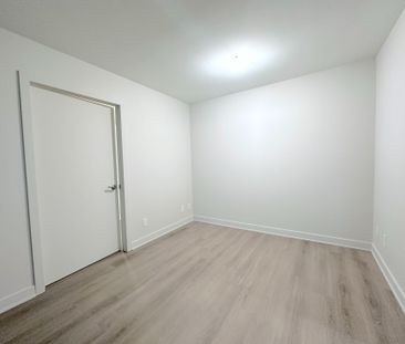 For Lease - 3385 Dundas Street Unit# 301, Toronto, Ontario - Photo 4