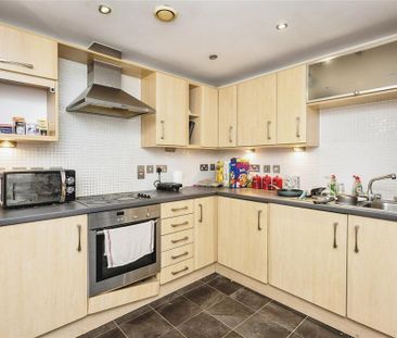 Excelsior apartments, Princess Way - Photo 4