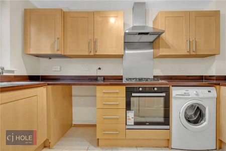 3 bedroom end of terrace house to rent - Photo 5