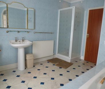 Arnold Street, Lowestoft - Photo 5