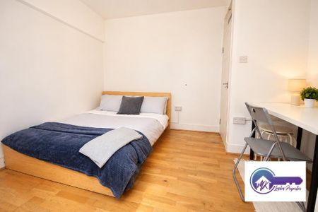 1 Bedroom Room in Flat Share To Rent - Photo 2