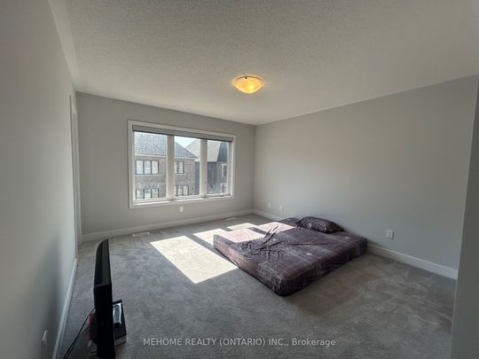 Townhouse For Lease | E8139708 - Photo 1