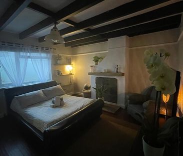 4 Bed Semi-Detached House, Westhorne Avenue, SE9 - Photo 5