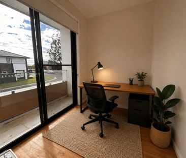 Premium Finishes with Solar Panels & Battery - Photo 2