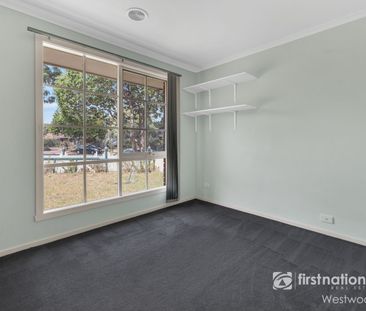 7 LOWAN COURT, 3030, Werribee Vic - Photo 5