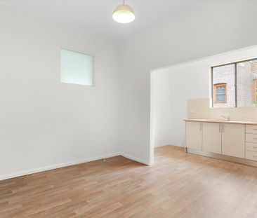 Ideal Location - Photo 2