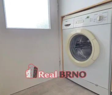 Pronájem bytu 1+1 33 m - Fotografie 4