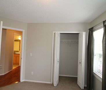 240 Prestwick Estate Way, Calgary - Photo 6